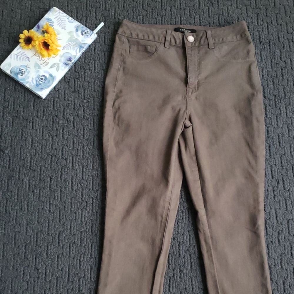 ❌️SOLD❌️: Olive Skinny Jeans